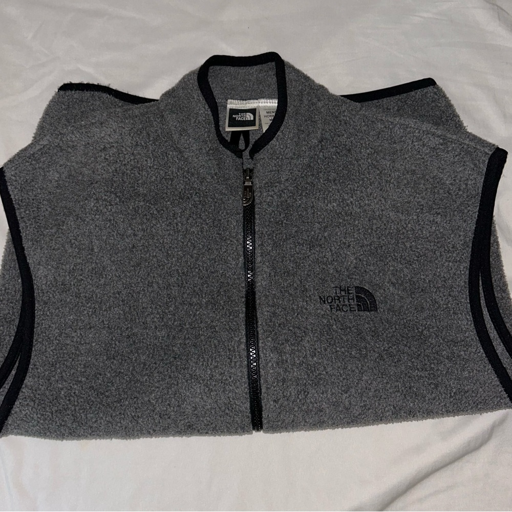 The North Face Grey Fleece Vest - Picture 3 of 3